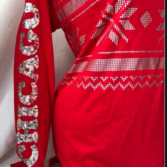 Limited PINK Christmas Chicago Christmas Mock neck - Picture 2 of 3